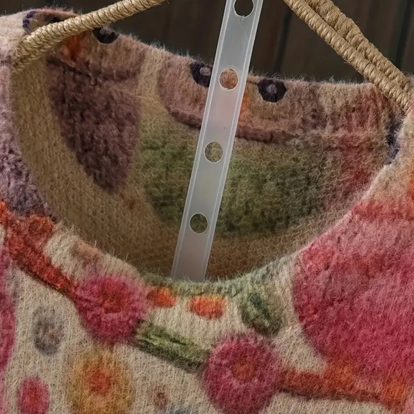 Owl sweater - Picture 3 of 6